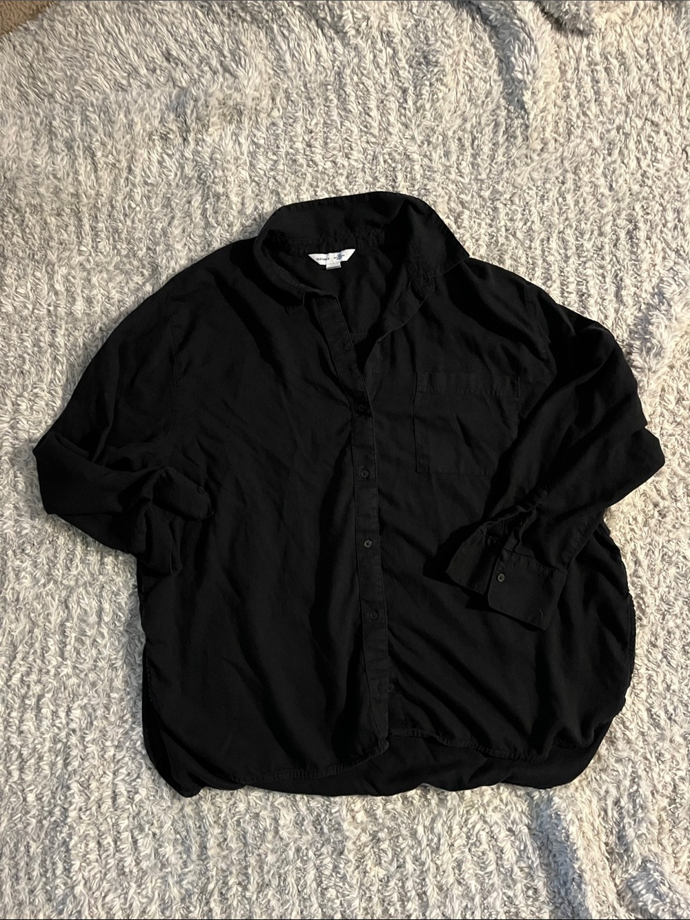 Old Navy Black Women's Button-Down Shirt